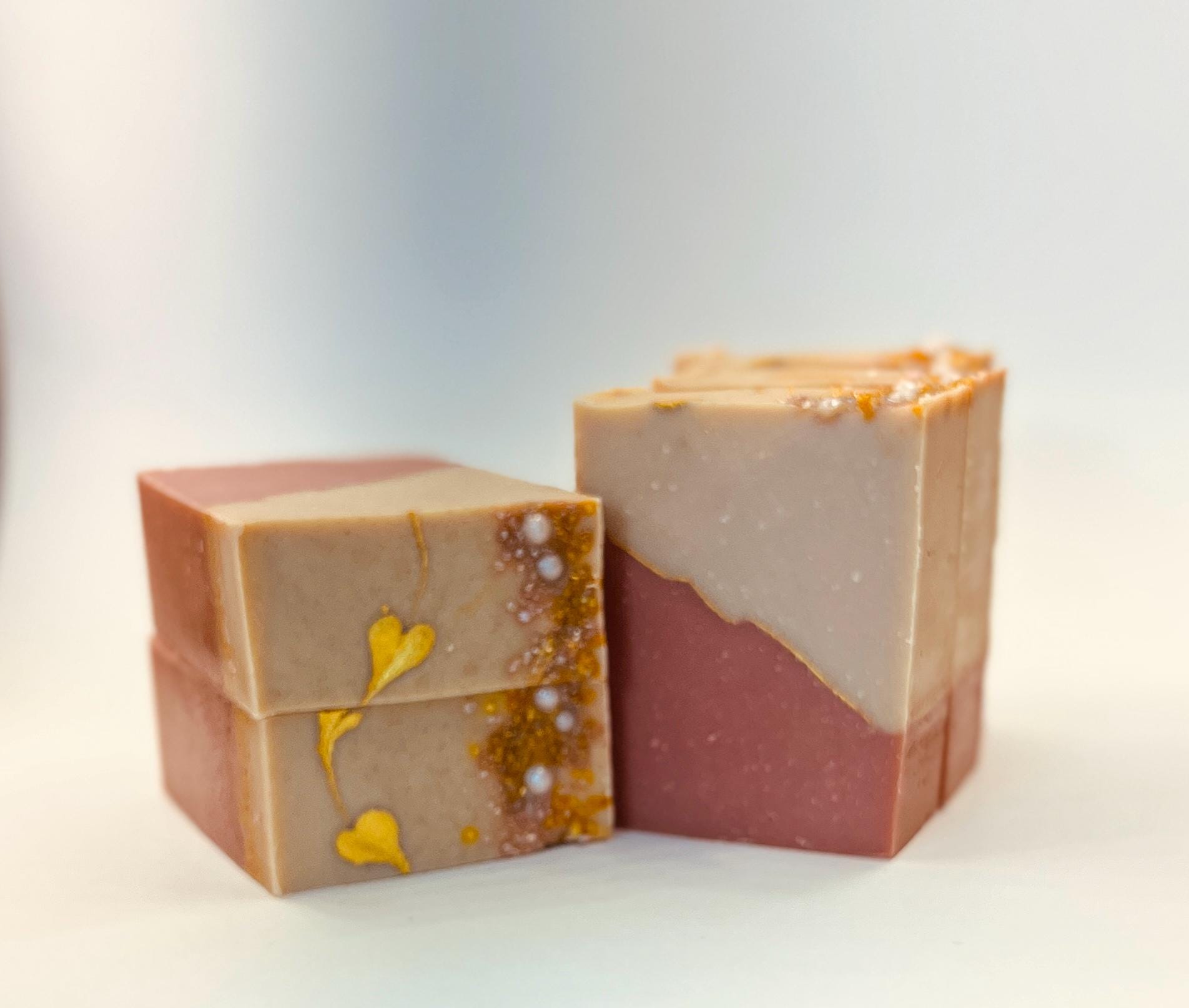 Handmade Vegan Soap Pink Sugar Fragrance Oil Elegant Soap for Wedding Favor luxury soap for guest bathroom soap for party favor for her
