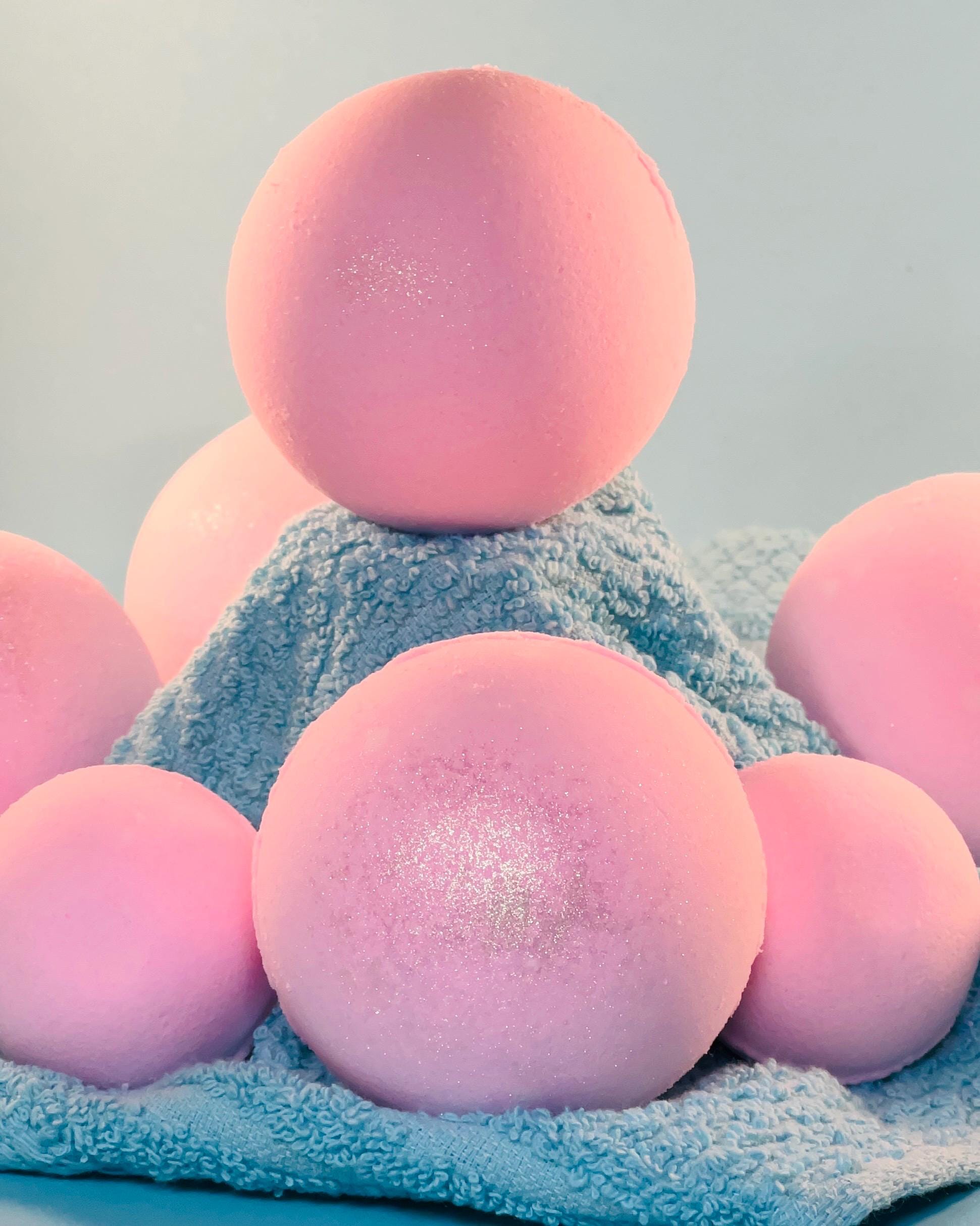 Foaming Bath bomb party favors for bridal shower bath fizzy birthday gift for her bath aromatherapy for relaxation gift for new mom